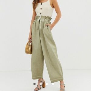 ASOS wide leg trouser size 4